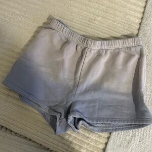 Aritizia lounge shorts